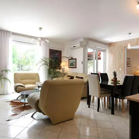 Zenta Retreat Апартаменти Спліт