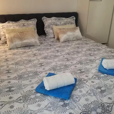 Zenta Retreat شقة سبليت